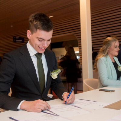 Chris zoekt een Kamer / Studio in Haarlem