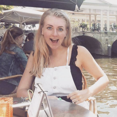 Karin  zoekt een Kamer / Studio / Huurwoning / Appartement in Haarlem